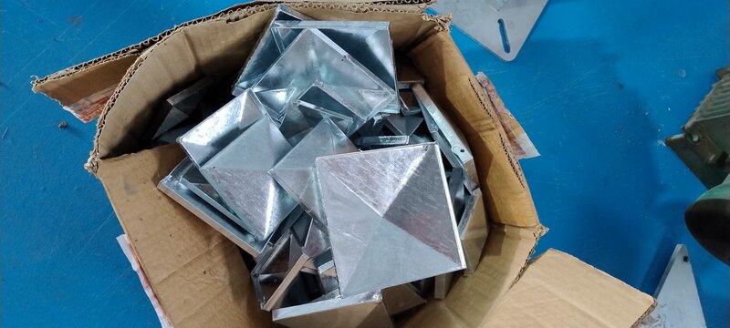 Porti industriale din stoc sau la comanda